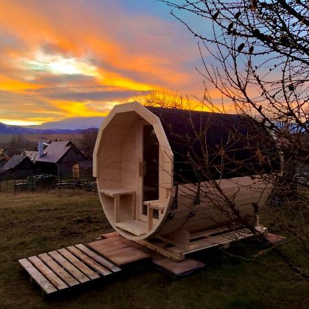 Trinity Log Cabin Wellness Resort Štrba Buitenkant foto
