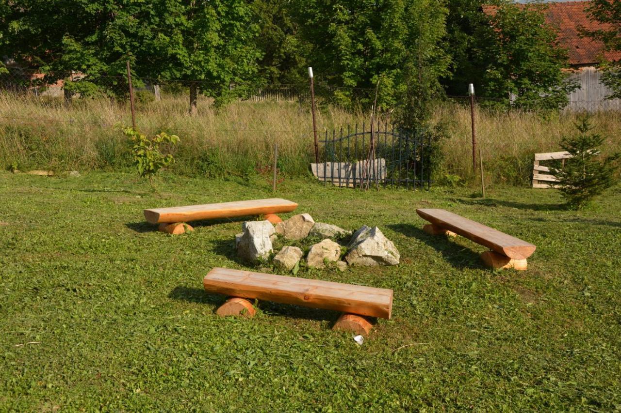 Trinity Log Cabin Wellness Resort Štrba Buitenkant foto